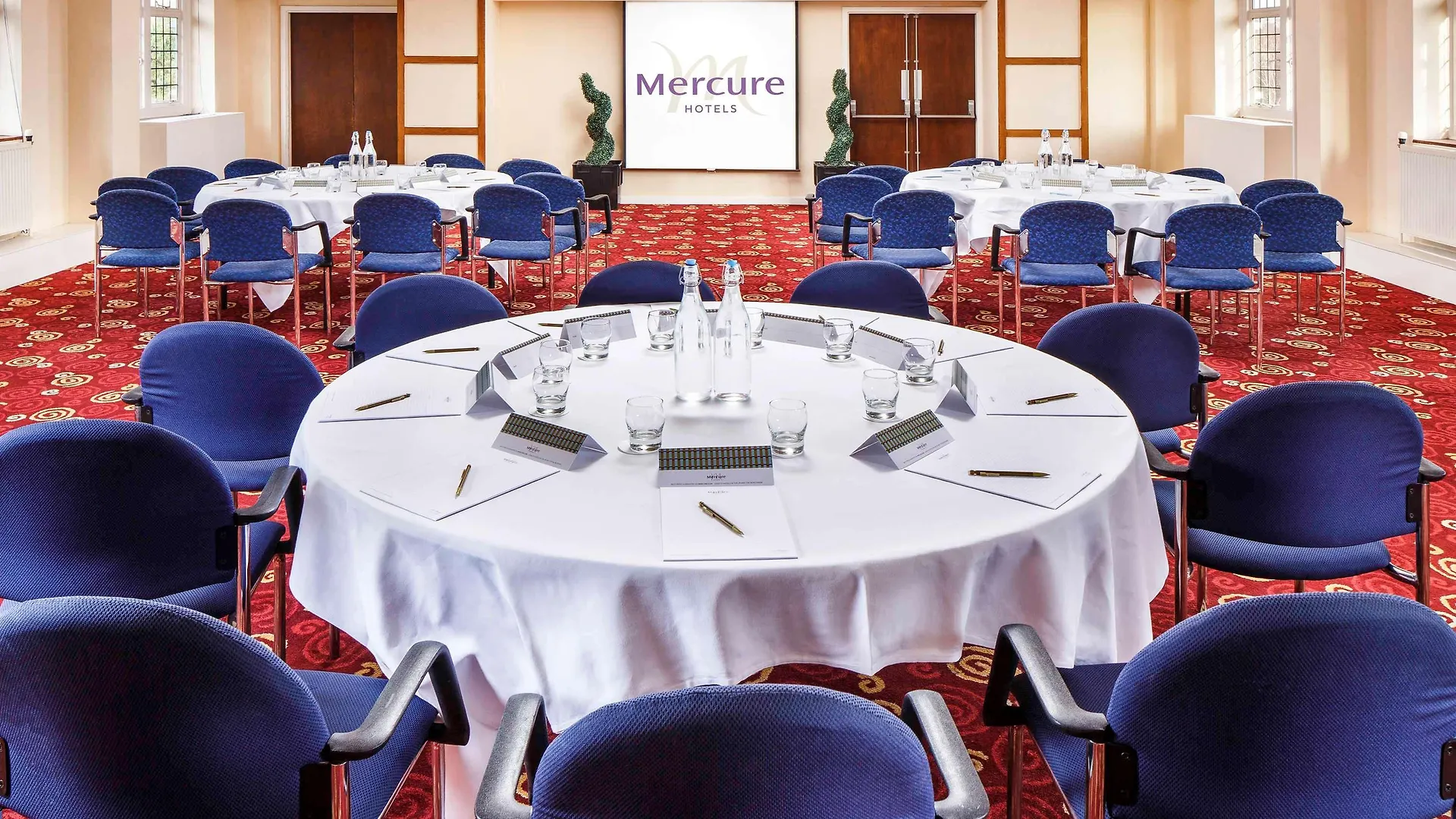 Mercure Leeds Parkway Hotel