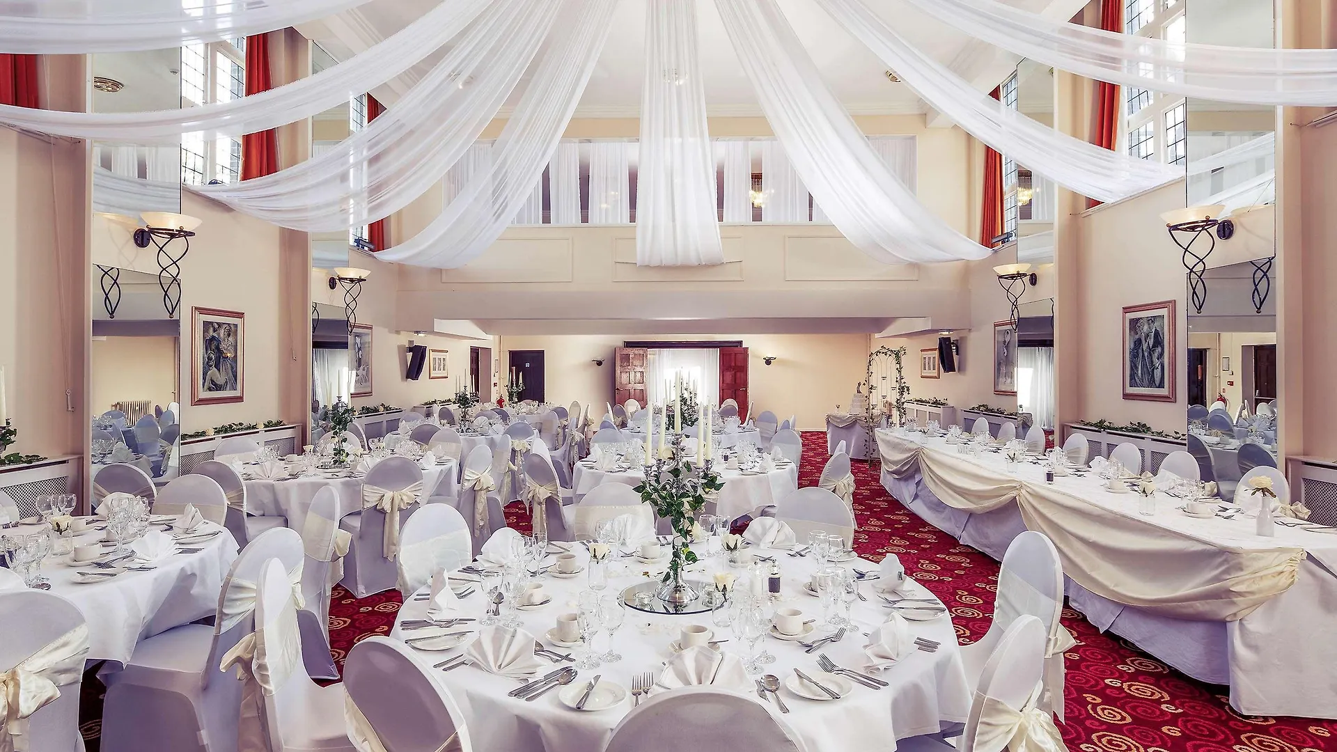 Mercure Leeds Parkway Hotel