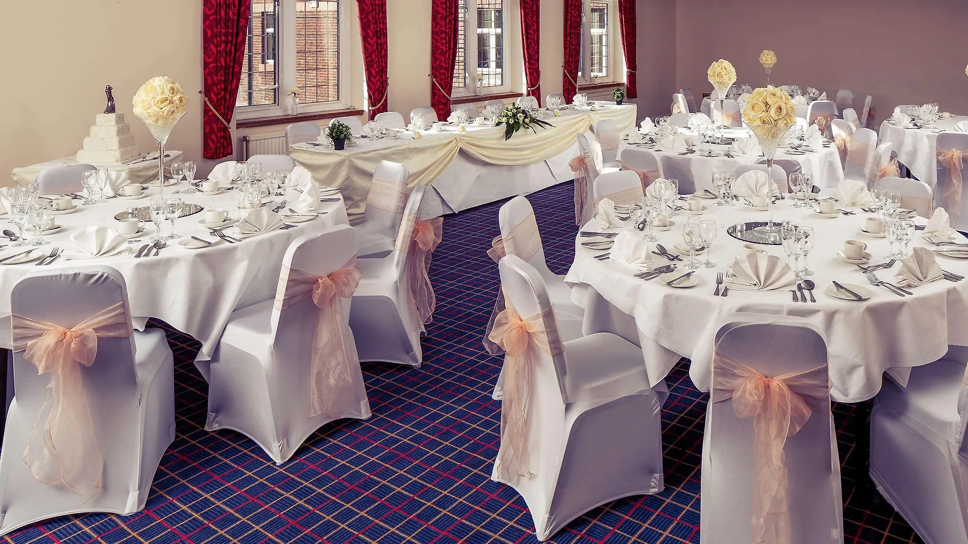 Mercure Leeds Parkway Hotel