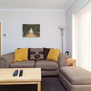 Apartment Oakwood House Detached In South Leeds