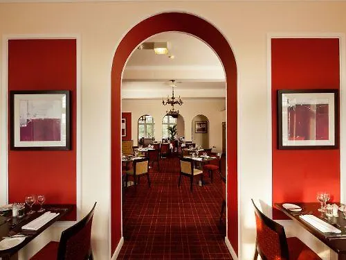 Mercure Leeds Parkway Hotel